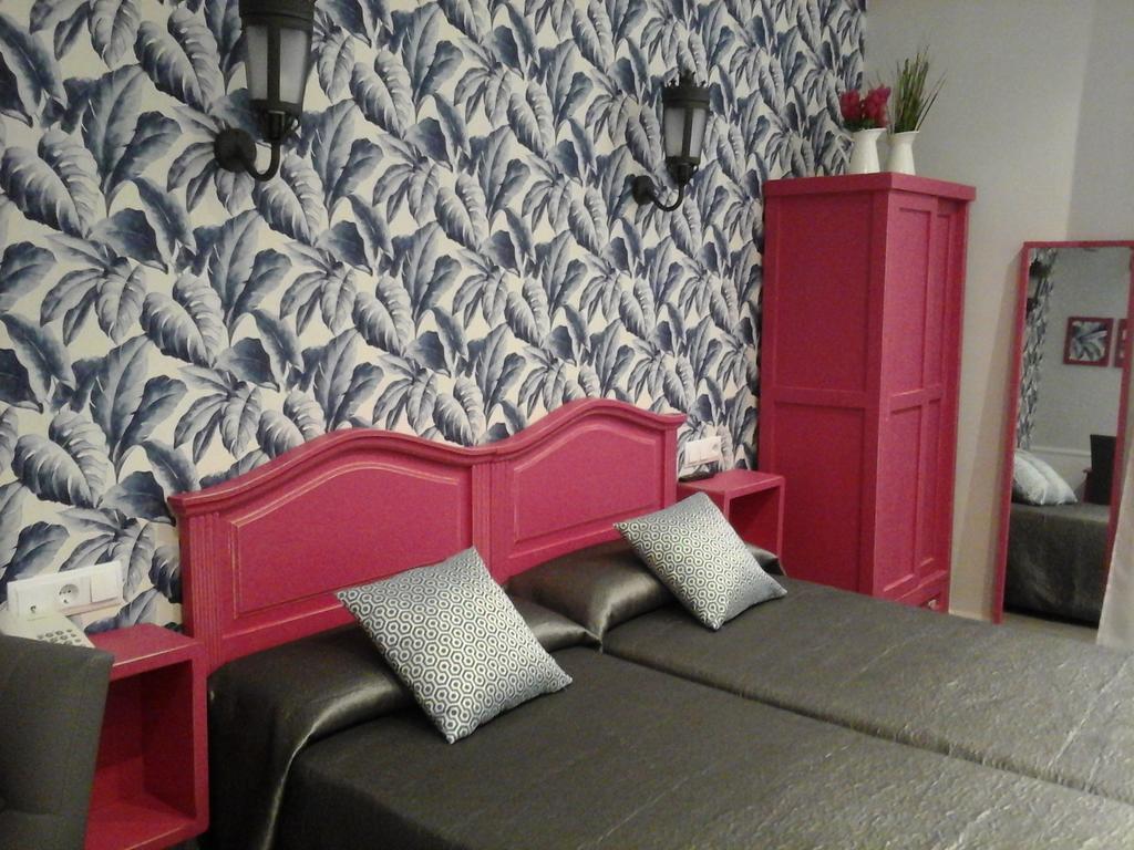 Hostal Don Alfonso Madrid Exterior foto
