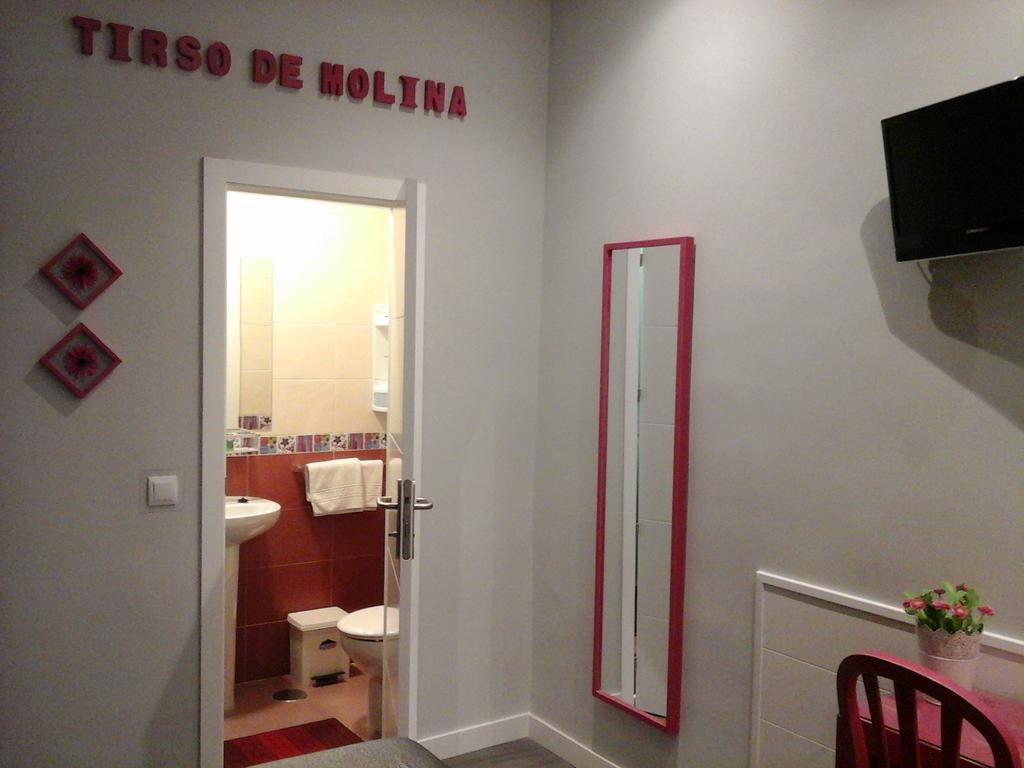 Hostal Don Alfonso Madrid Exterior foto