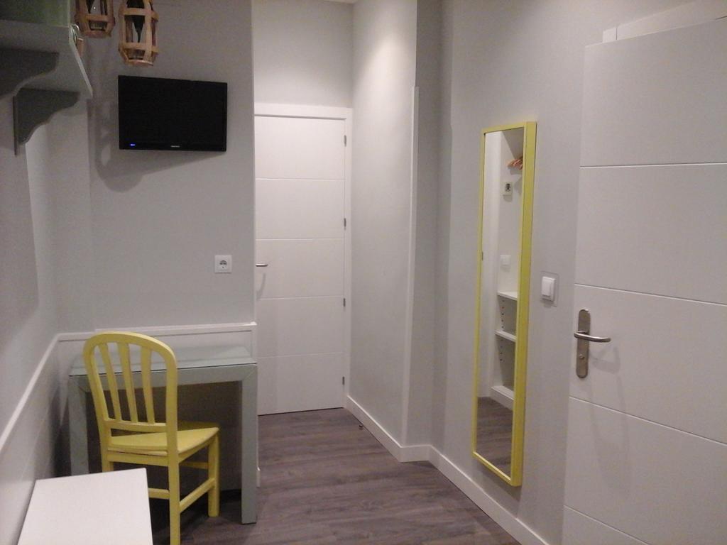 Hostal Don Alfonso Madrid Exterior foto